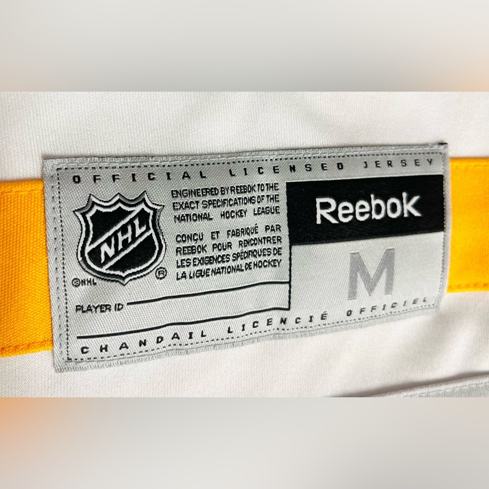 NHL Reebok Buffalo Sabres Men’s Hockey White Jersey White Jersey   SIZE. M - Picture 6 of 13
